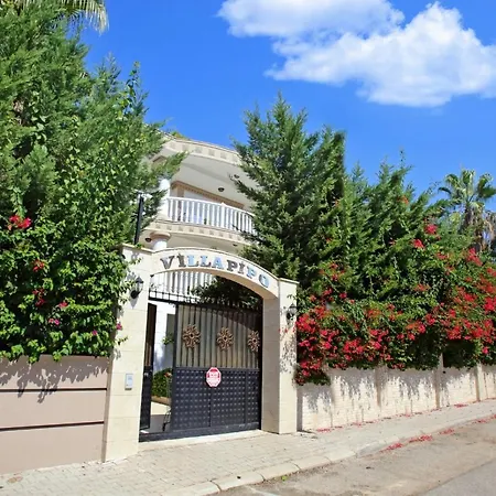 Pipo Camyuva Villa *